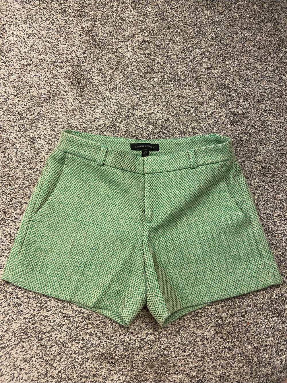 Banana Republic Light Green Textured Women's Shorts